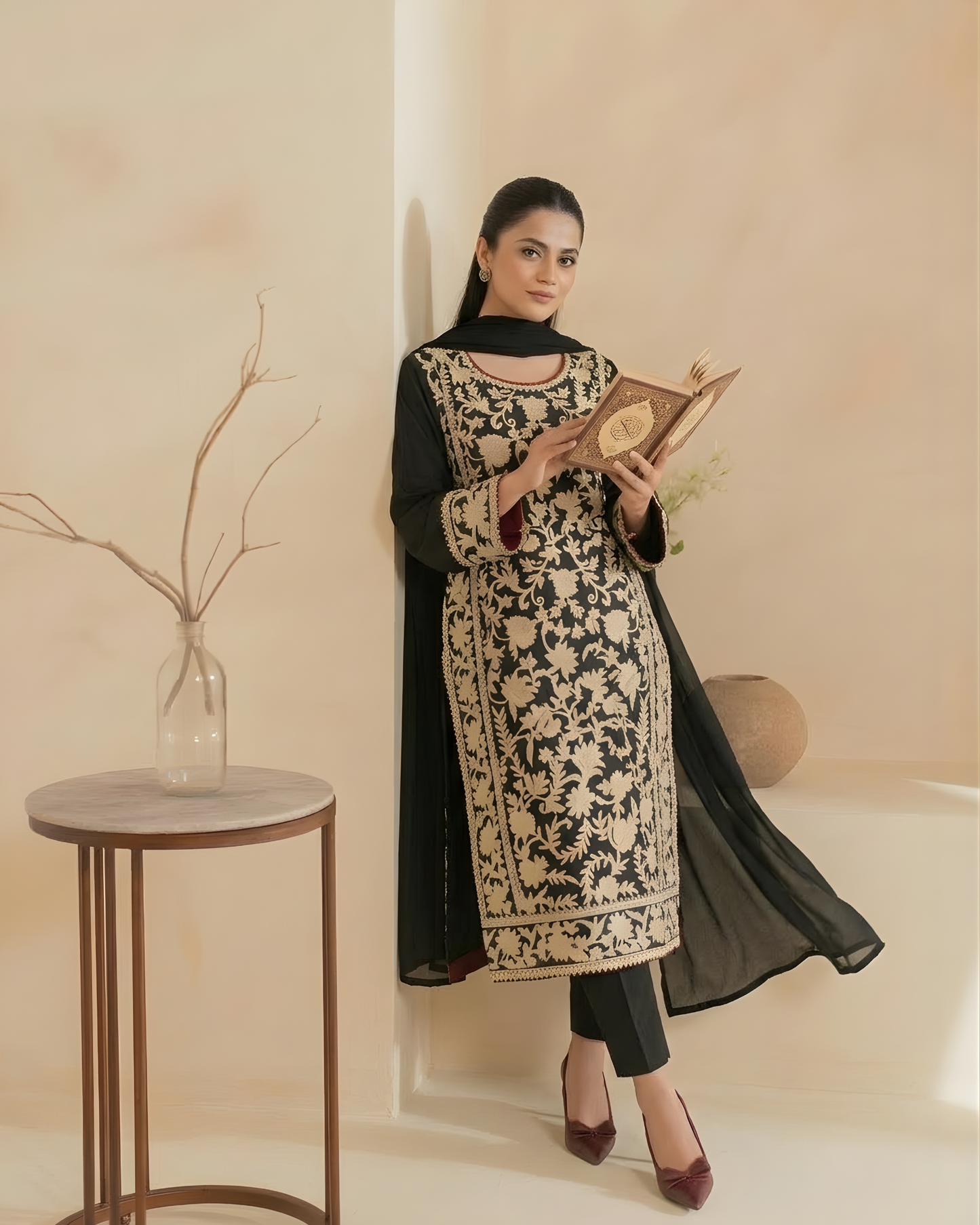 Zariya 3PC EMB